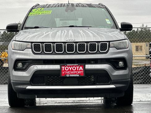 Used 2023 Jeep Compass Limited image 6