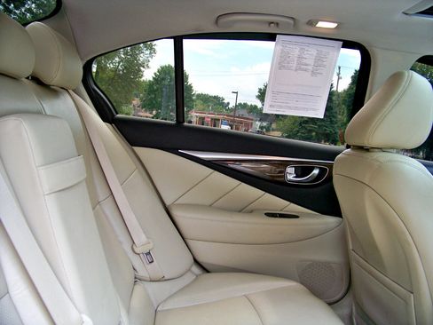 Used 2018 INFINITI Q50 Luxe w/ Sensory Package (Luxe) image 26