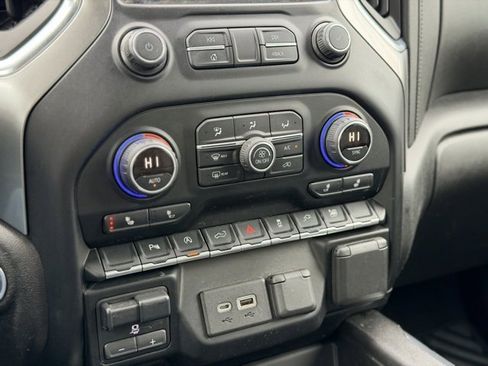 Used 2019 Chevrolet Silverado 1500 RST w/ All-Star Edition image 17