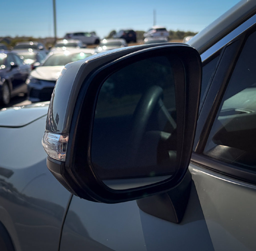 Used 2021 Toyota RAV4 XLE FWD image 23