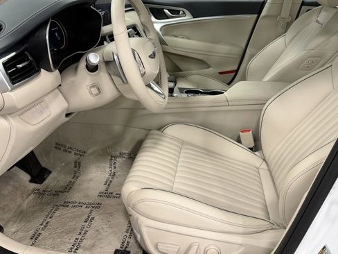 New 2026 Genesis G70 2.5T Prestige image 11
