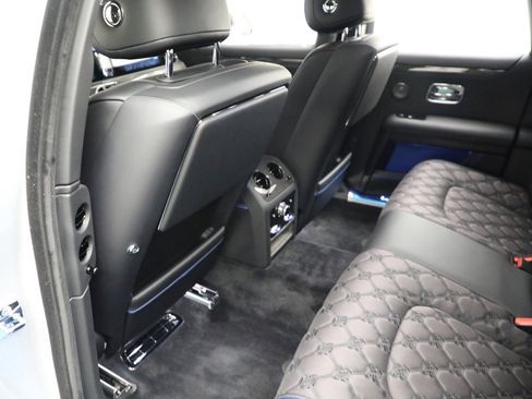 Certified 2025 Rolls-Royce Ghost Black Badge image 23