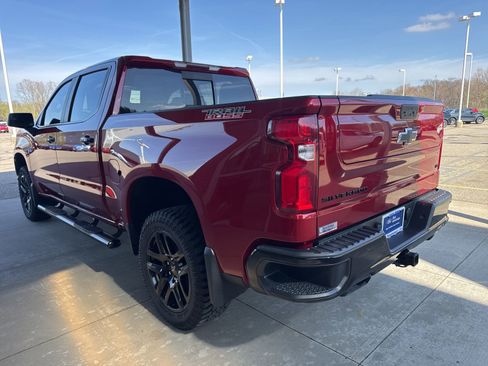 Used 2021 Chevrolet Silverado 1500 LT Trail Boss w/ Convenience Package II image 5