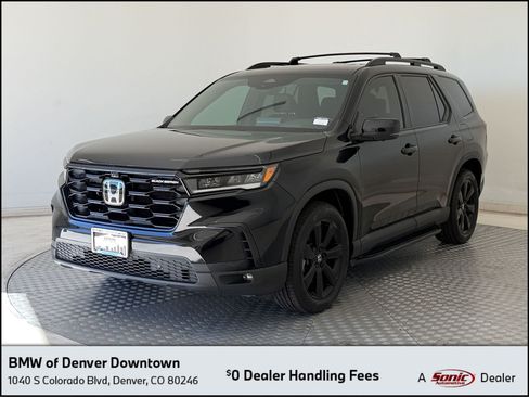Used 2025 Honda Pilot Black Edition image 1