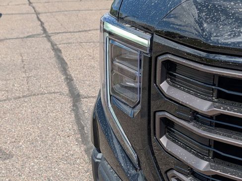New 2026 GMC Sierra 1500 AT4X AWD/4WD image 4