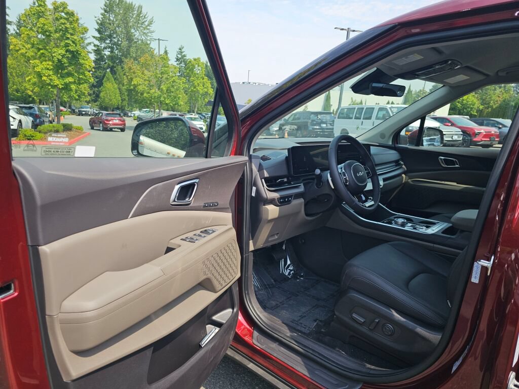 New 2026 Kia Carnival EX FWD image 22