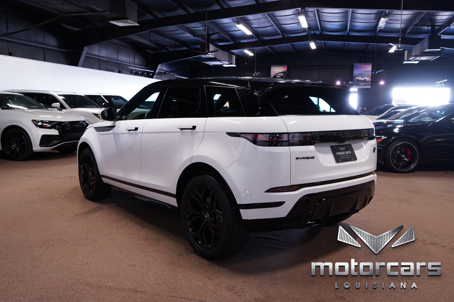 Used 2023 Land Rover Range Rover Evoque R-Dynamic S AWD/4WD image 5