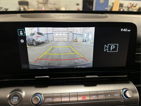 Certified 2024 Hyundai Kona SEL w/ Convenience Package FWD image 15