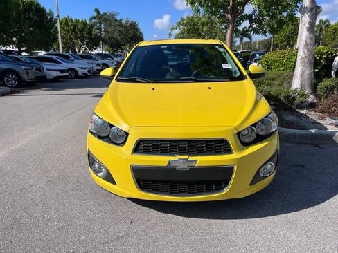 Used 2016 Chevrolet Sonic LT w/ LT Promotional Package FWD image 2