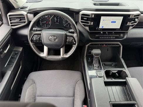 Used 2022 Toyota Tundra SR5 image 12