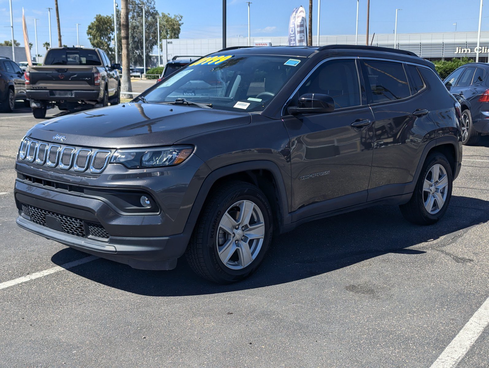 Certified 2022 Jeep Compass Latitude FWD image 5