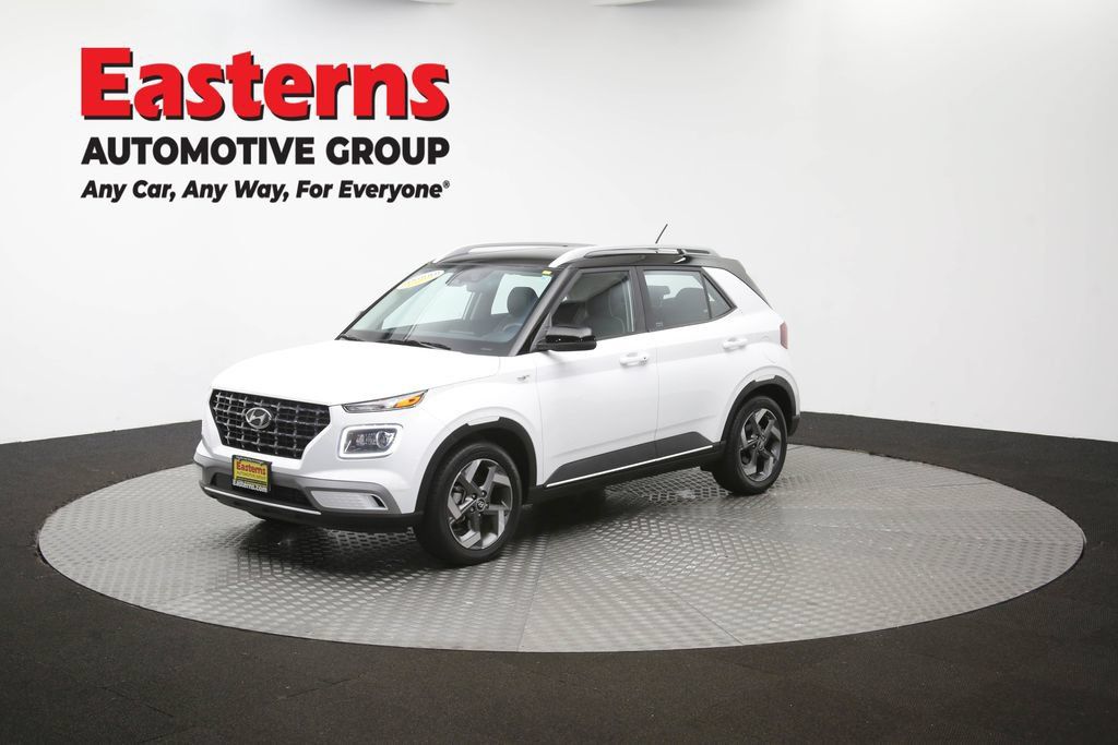 Used 2025 Hyundai Venue Limited FWD image 55