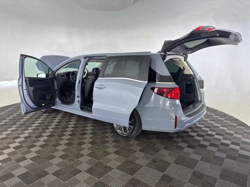Used 2026 Honda Odyssey Touring image 21