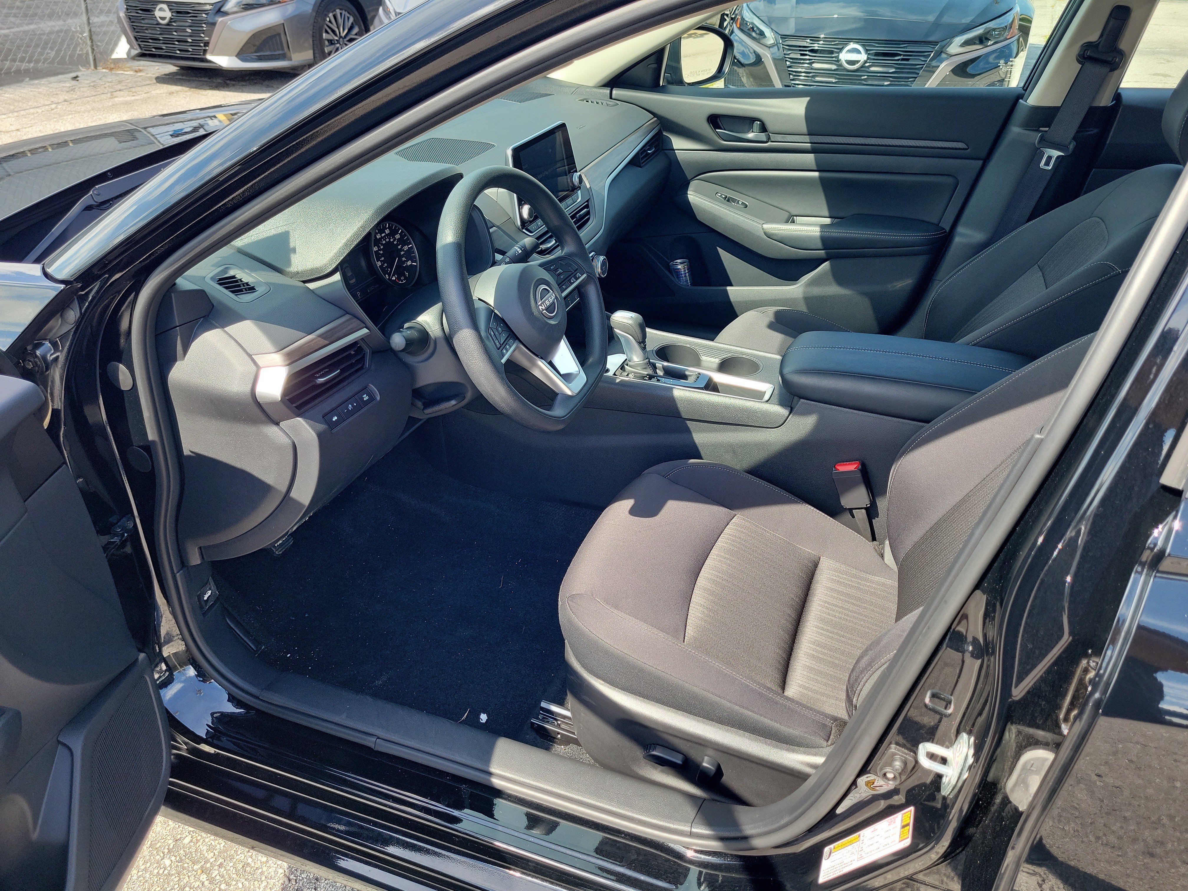 Certified 2026 Nissan Altima 2.5 SV FWD image 11