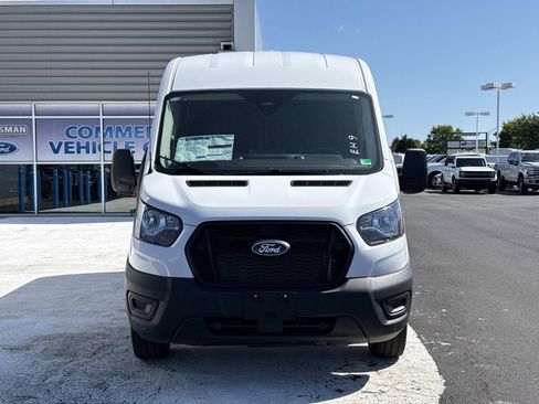 New 2026 Ford Transit 150 148 Medium Roof w/ Load Area Protection Package RWD image 8
