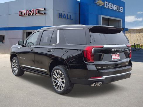 New 2026 GMC Yukon Denali w/ Sun & Power Step Package image 3