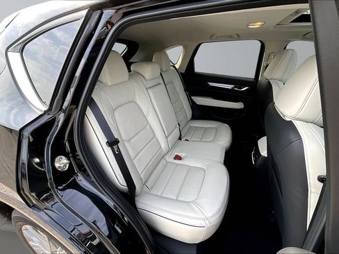 New 2025 MAZDA CX-5 AWD 2.5 S w/ Premium Plus Pkg image 11