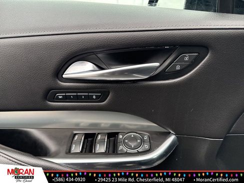 Used 2020 Cadillac XT4 Premium Luxury w/ Cold Weather Package image 11