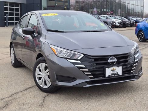 Used 2024 Nissan Versa S w/ Trunk Package image 4