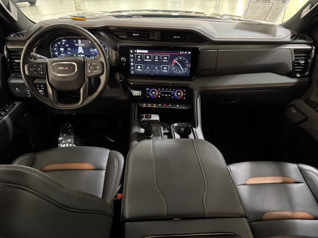 Used 2025 GMC Sierra 1500 AT4 w/ AT4 Premium Package AWD/4WD image 25