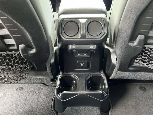 Used 2020 Jeep Wrangler Unlimited Rubicon AWD/4WD image 16