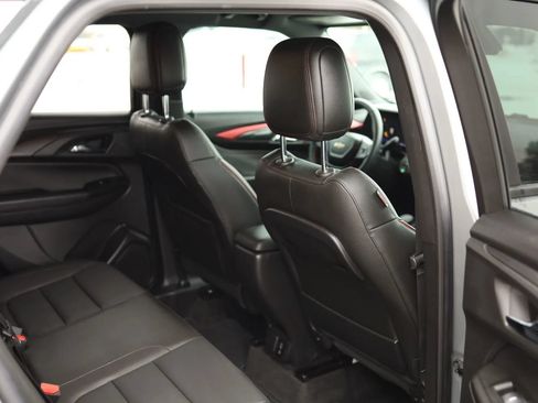 Used 2024 Chevrolet TrailBlazer RS w/ Convenience Package FWD image 54