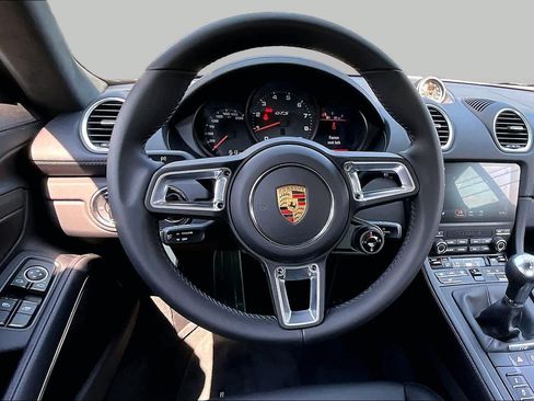 Used 2025 Porsche 718 Cayman GTS RWD image 6