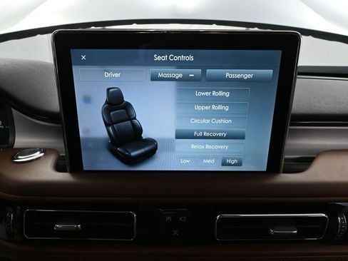 Used 2023 Lincoln Aviator Reserve w/ Equipment Group 201A image 62