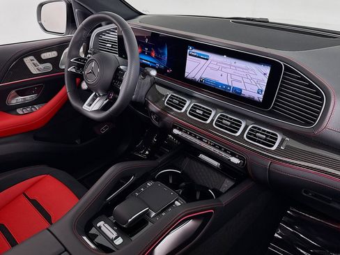 New 2026 Mercedes-Benz GLE 53 AMG 4MATIC Coupe image 15