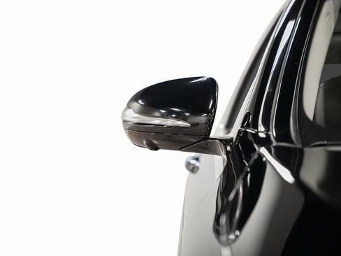 Used 2016 Mercedes-Benz Maybach S 600 image 6