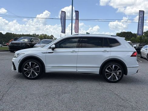 Used 2024 Volkswagen Tiguan SEL R-Line AWD/4WD image 24