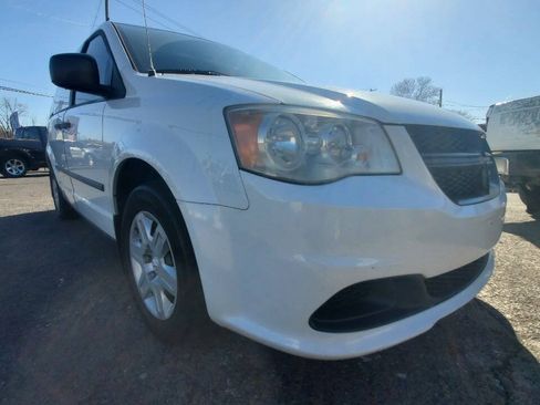 Used 2014 RAM C/V Tradesman FWD image 7