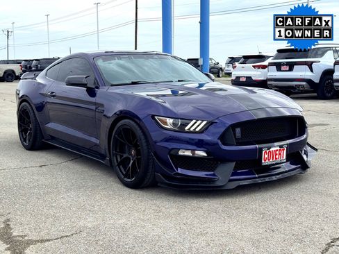Used 2019 Ford Mustang Shelby GT350 w/ Technology Package image 8