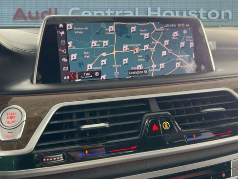 Used 2019 BMW 740i w/ Executive Package image 24