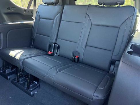 New 2026 GMC Yukon XL Denali image 21