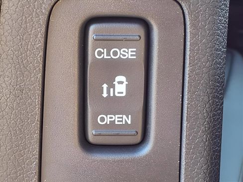 New 2026 Honda Odyssey EX-L image 14