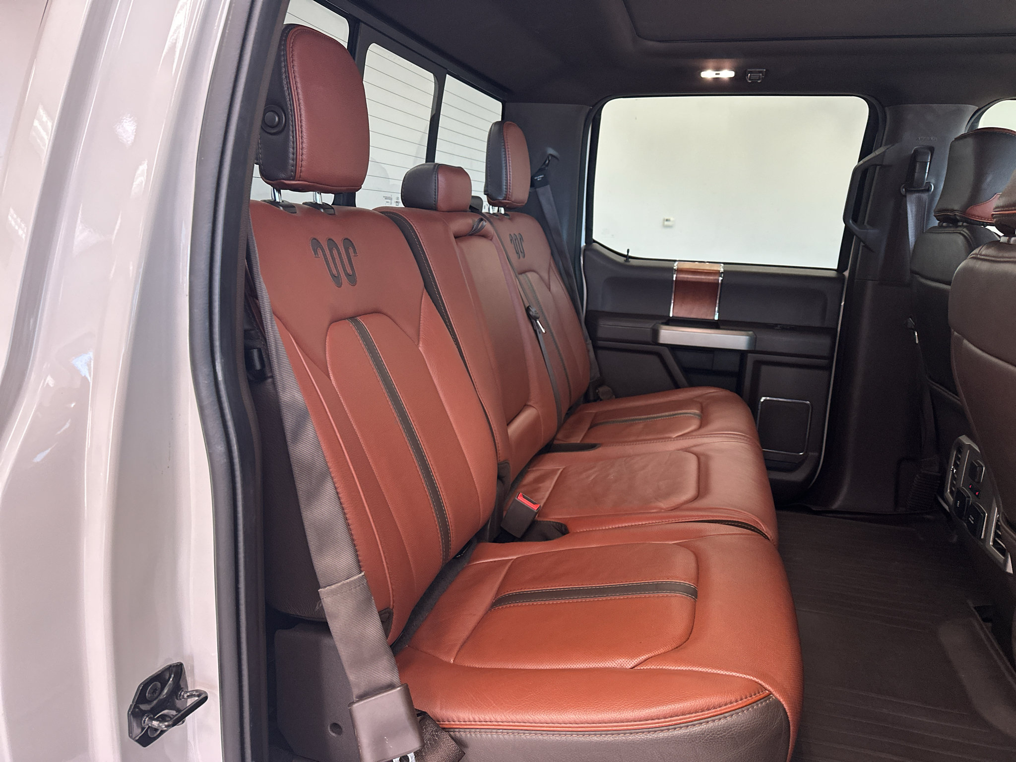 Used 2018 Ford F150 King Ranch w/ Equipment Group 601A Luxury AWD/4WD image 12