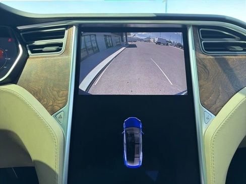 Used 2017 Tesla Model X 75D AWD/4WD image 23