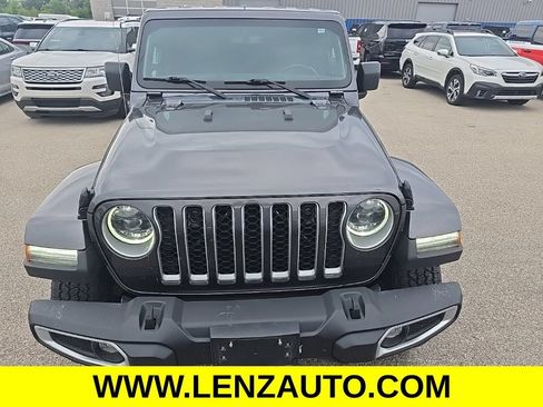 Used 2023 Jeep Gladiator Overland w/ LED Lighting Group AWD/4WD image 2