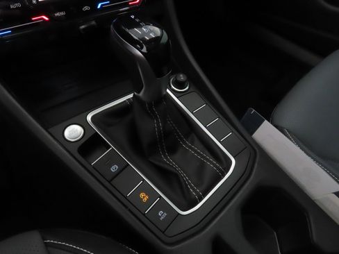 New 2026 Volkswagen Jetta SEL FWD image 16