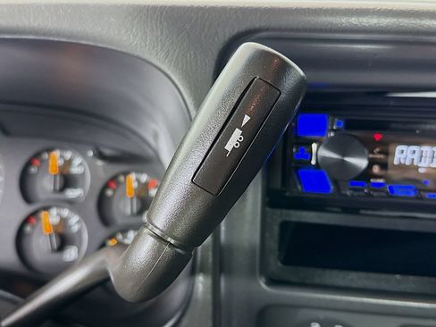 Used 2006 GMC Sierra 2500 SLE AWD/4WD image 15
