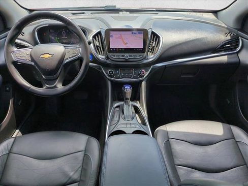 Used 2019 Chevrolet Volt Premier w/ Driver Confidence II Package FWD image 18