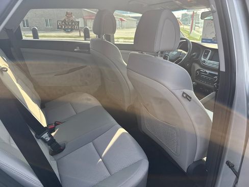 Used 2018 Hyundai Tucson SEL FWD image 15