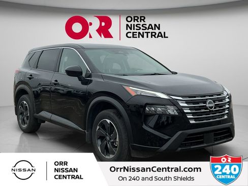 Used 2025 Nissan Rogue SV FWD image 3