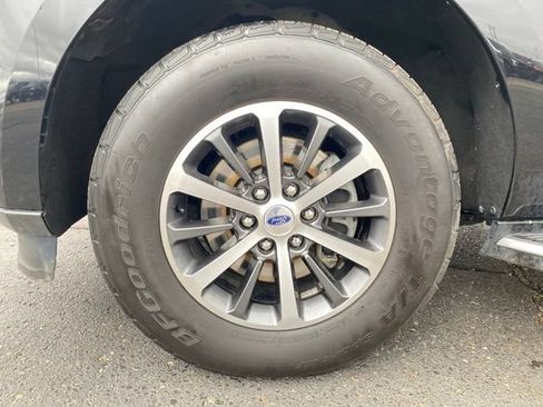 Used 2021 Ford Expedition XLT AWD/4WD image 21