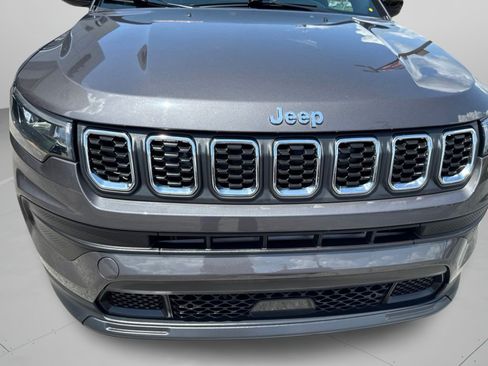 Used 2024 Jeep Compass Sport AWD/4WD image 32