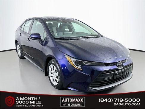 Used 2024 Toyota Corolla LE FWD image 1