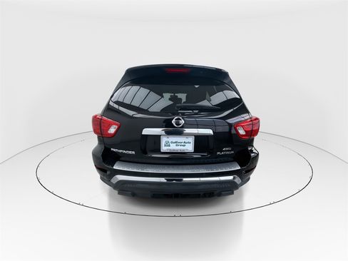 Used 2018 Nissan Pathfinder Platinum image 7