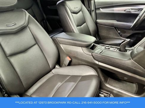 Used 2021 Cadillac XT5 Luxury w/ LPO, Floor Liner Package AWD/4WD image 22