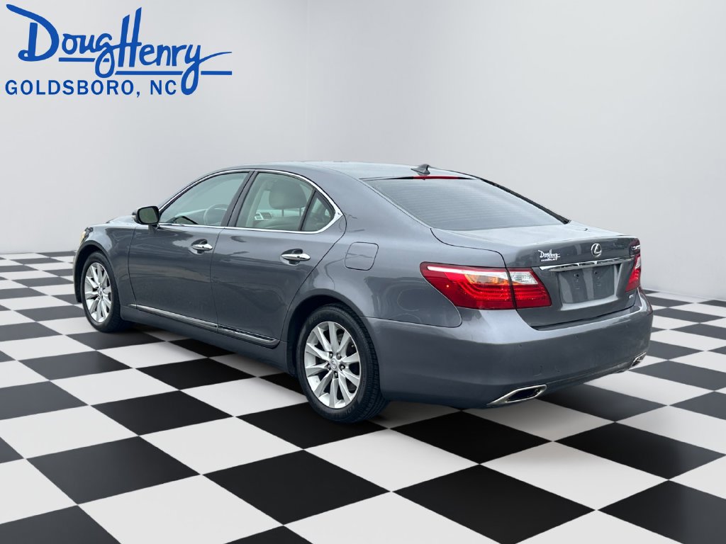 Used 2012 Lexus LS 460 AWD w/ Luxury Value Edition image 3